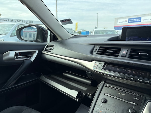 Used Lexus CT 2015 for sale - 76022702: Photo 13