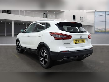 Used Nissan Qashqai 2018 for sale - 77718321: Photo