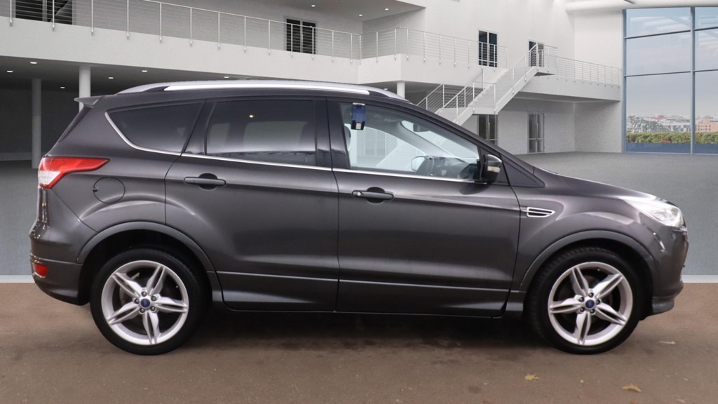 Used Ford Kuga 2015 for sale - 76477558: Photo 1