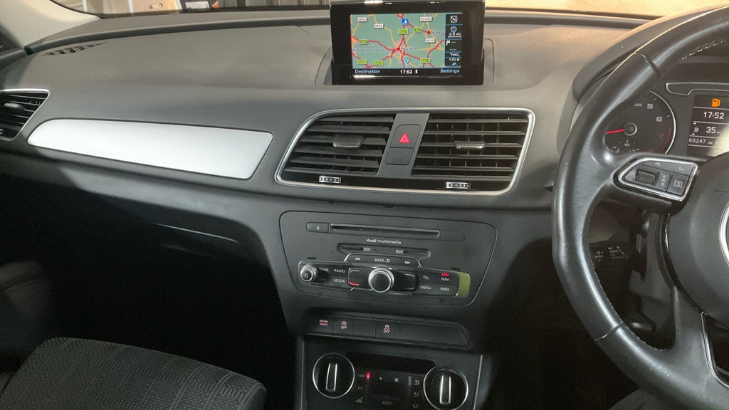 Used Audi Q3 2018 for sale - 76719952: Photo 3