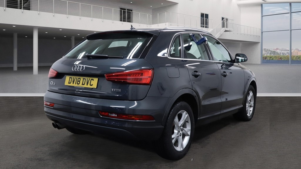 Used Audi Q3 2018 for sale - 76719952: Photo 7