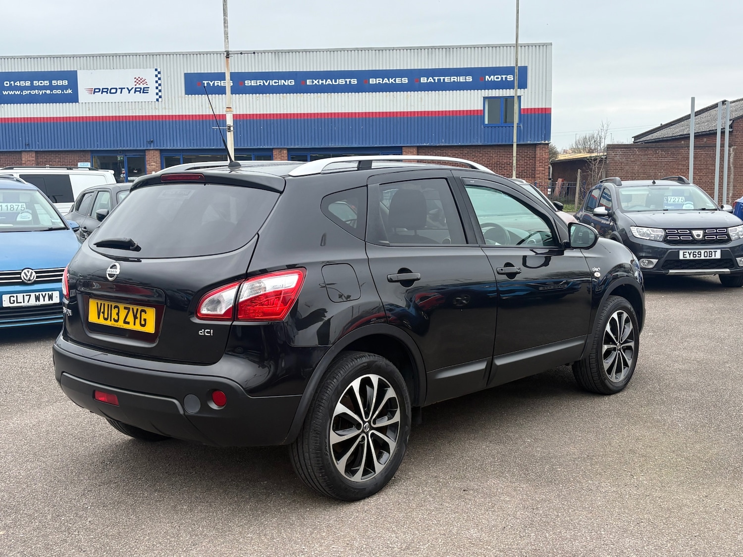Used Nissan Qashqai 2013 for sale - 77730923: Photo 15