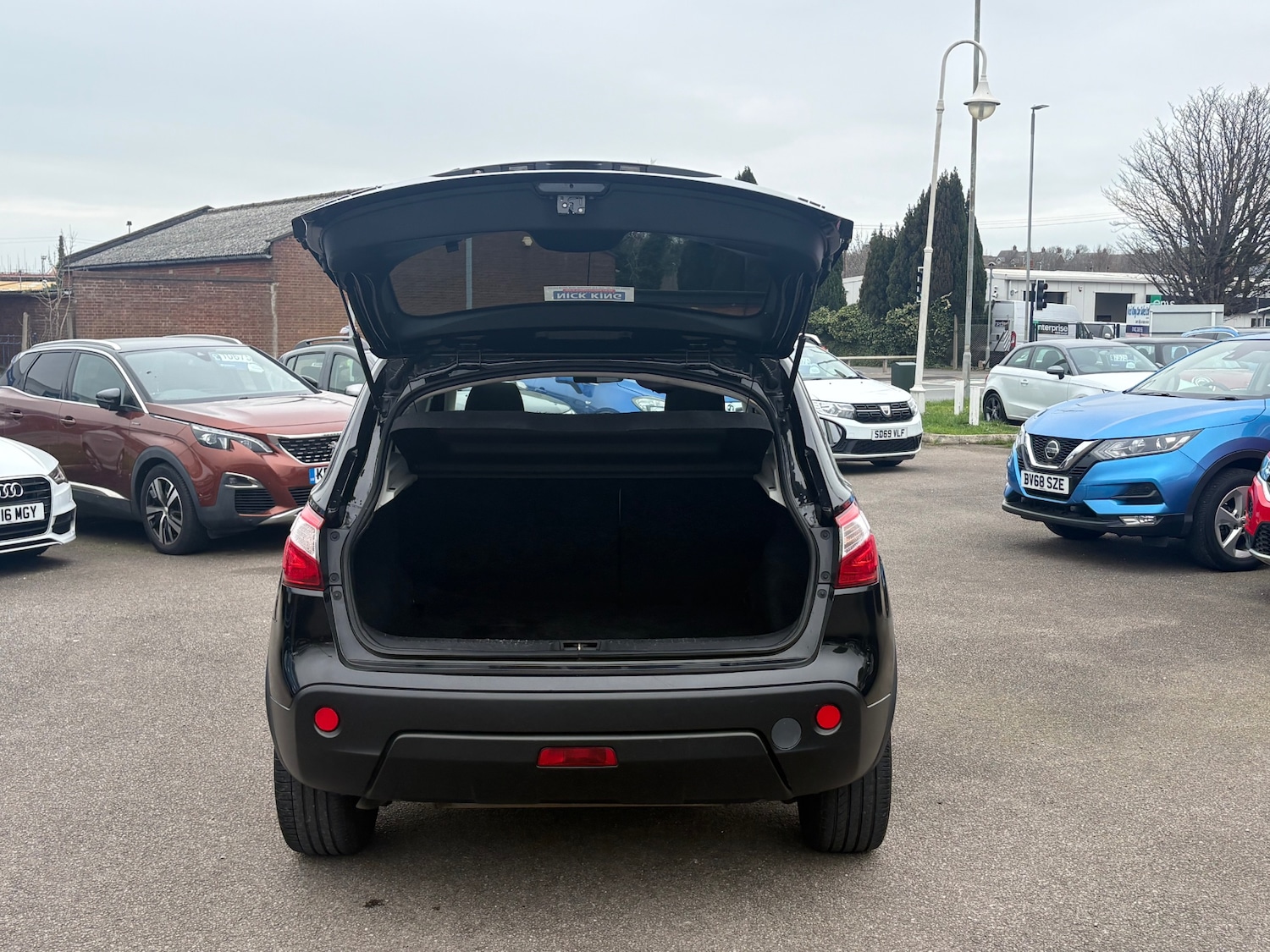 Used Nissan Qashqai 2013 for sale - 77730923: Photo 22