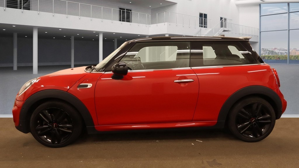 Used MINI Hatch 2019 for sale - 76322137: Photo 7