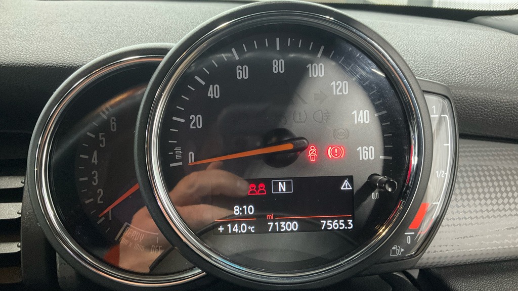Used MINI Hatch 2019 for sale - 76322137: Photo 9
