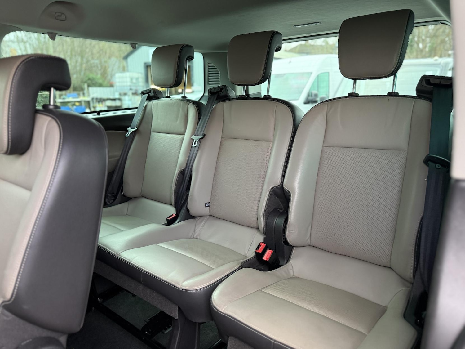 Used Ford Tourneo Custom 2015 for sale - 76911531: Photo 14