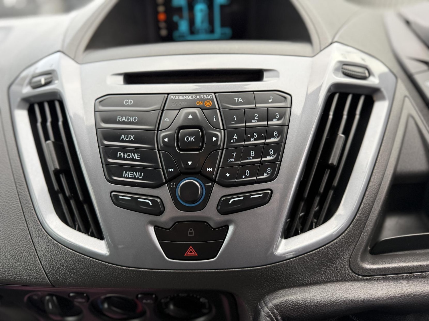 Used Ford Tourneo Custom 2015 for sale - 76911531: Photo 22