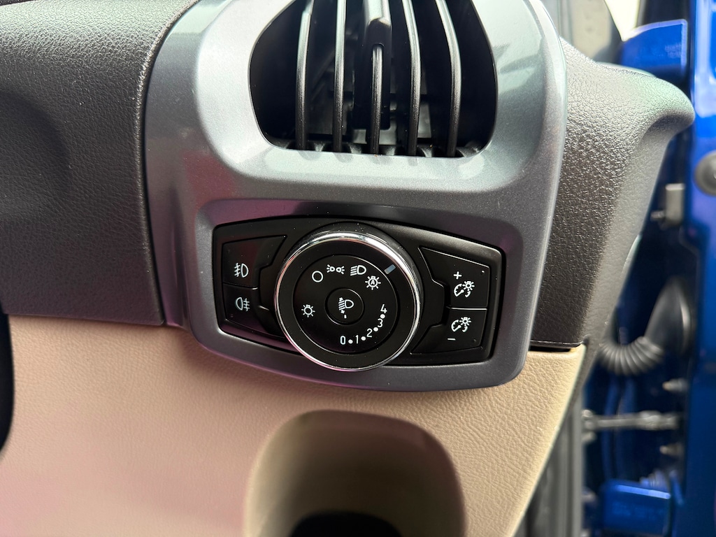 Used Ford Tourneo Custom 2014 for sale - 76544657: Photo 20