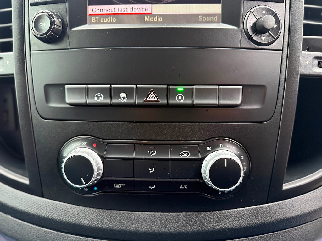 Used Mercedes-Benz Vito 2016 for sale - 76532327: Photo 21