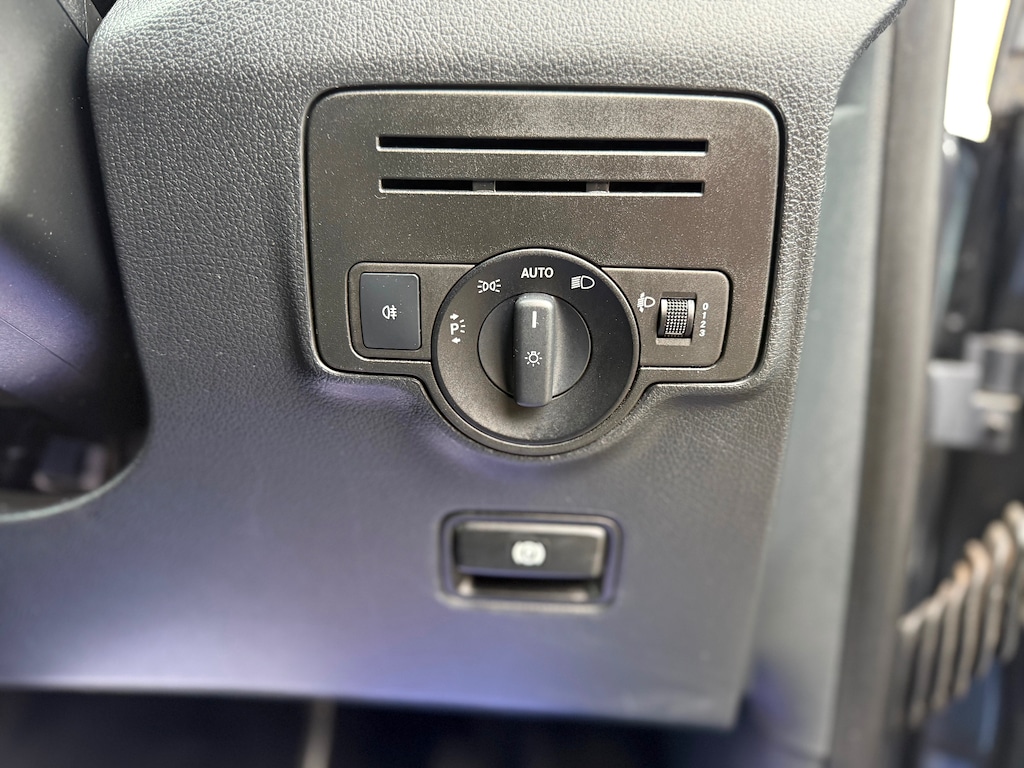 Used Mercedes-Benz Vito 2016 for sale - 76532327: Photo 24