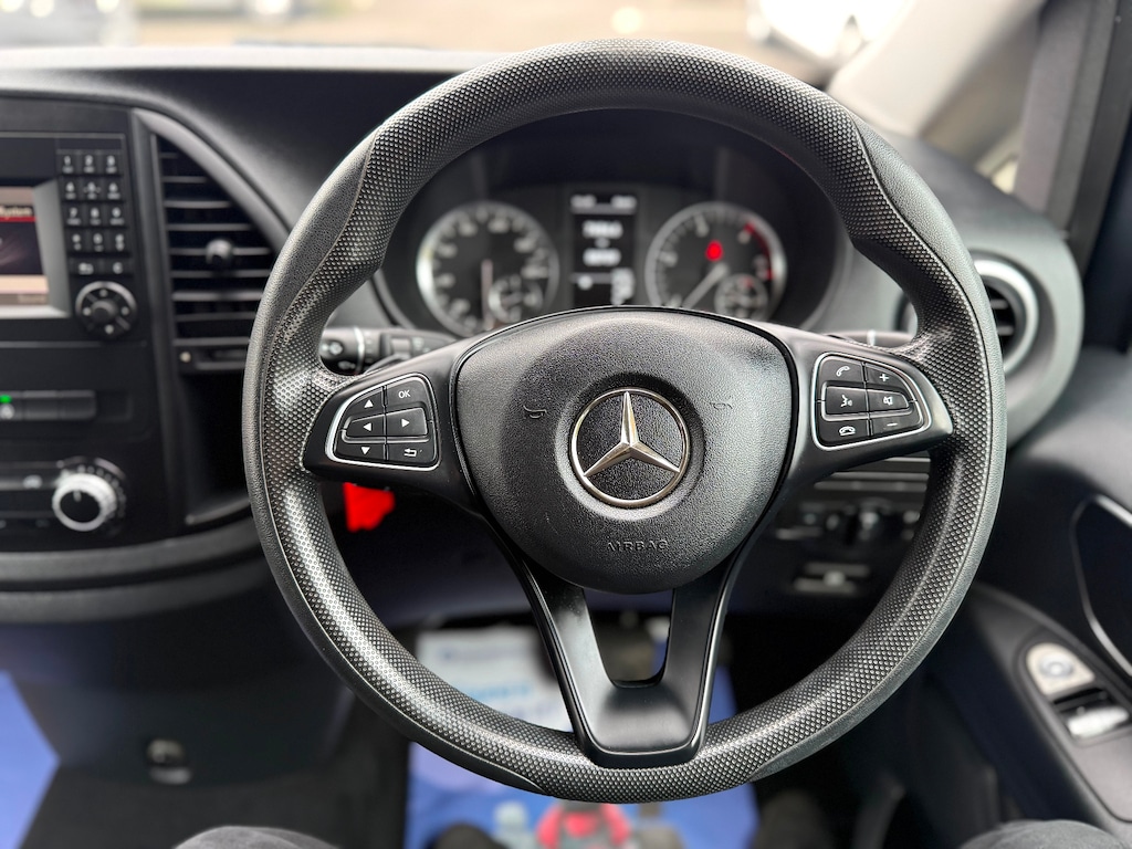 Used Mercedes-Benz Vito 2016 for sale - 76532327: Photo 25