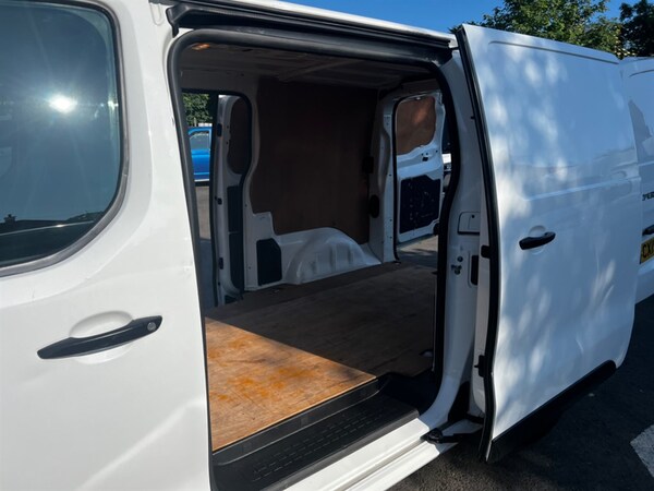 Used Peugeot Expert 2019 for sale - 71218076: Photo 18