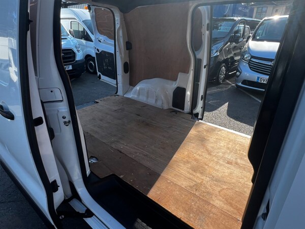 Used Peugeot Expert 2019 for sale - 71218076: Photo 9