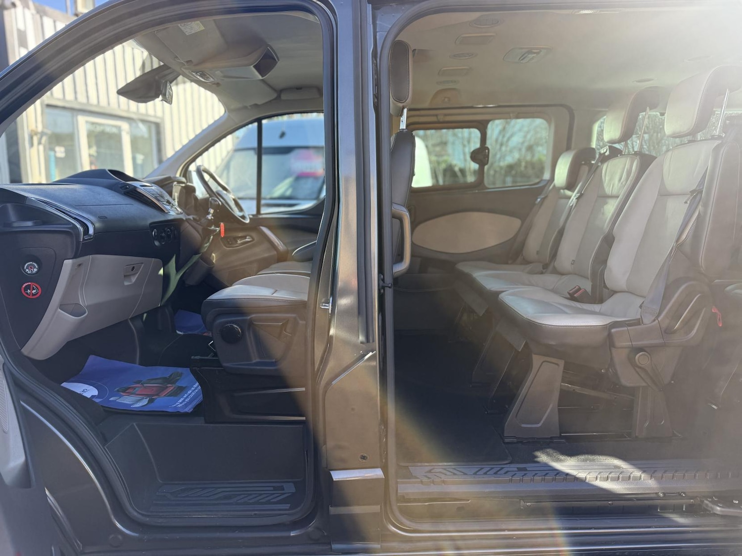 Used Ford Tourneo Custom 2017 for sale - 77567449: Photo 11