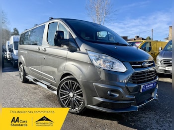 Used Ford Tourneo Custom 2017 for sale - 77567449: Photo