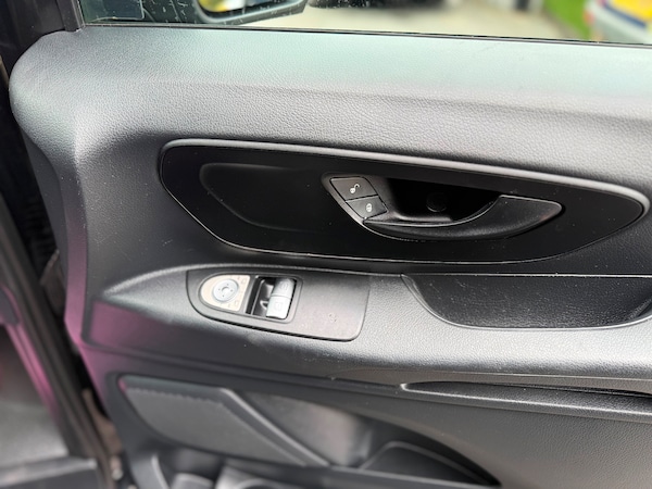 Used Mercedes-Benz Vito 2018 for sale - 76290132: Photo 20