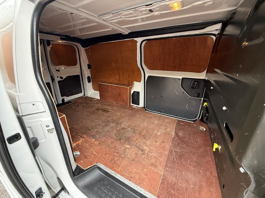 Used Vauxhall Vivaro 2020 for sale - 76750298: Photo 11