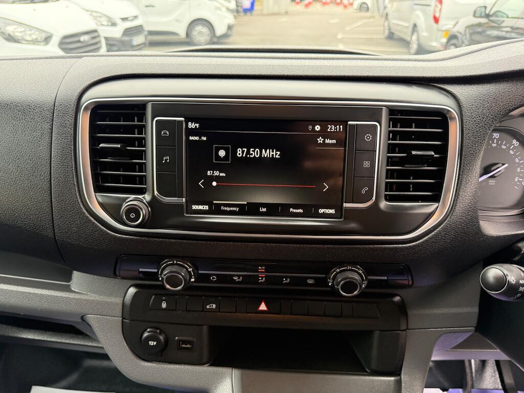 Used Vauxhall Vivaro 2020 for sale - 76750298: Photo 16