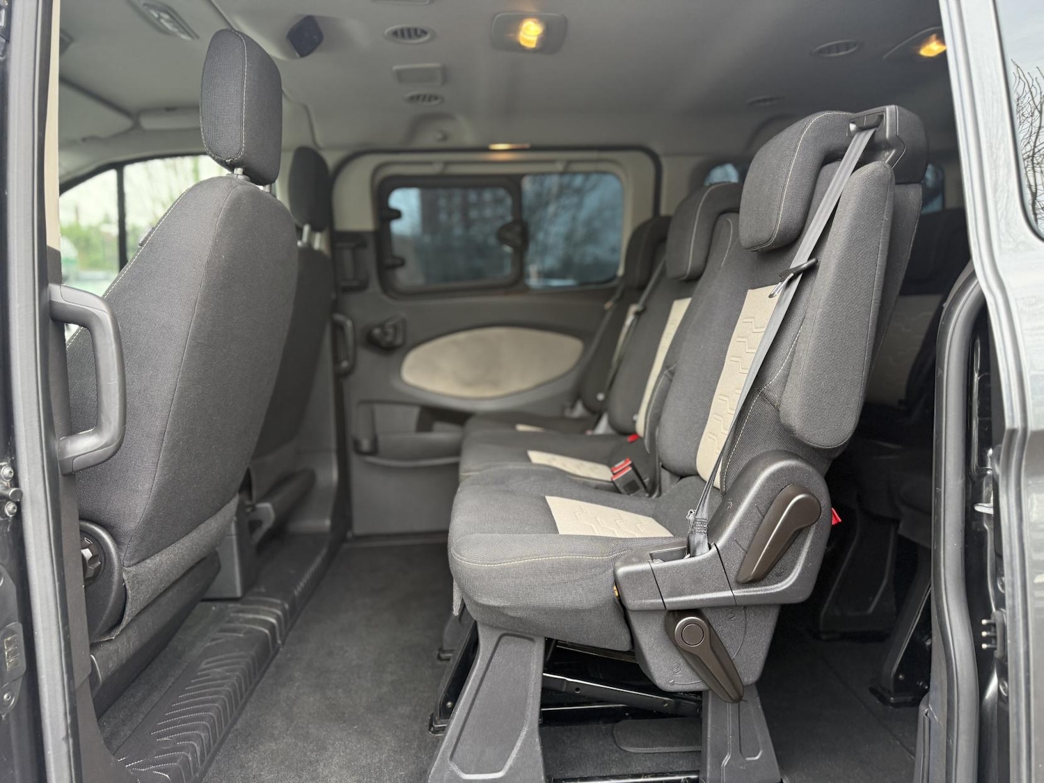 Used Ford Tourneo Custom 2015 for sale - 77173543: Photo 13