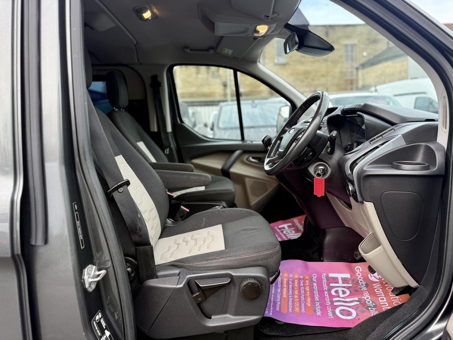 Used Ford Tourneo Custom 2015 for sale - 77173543: Photo 17