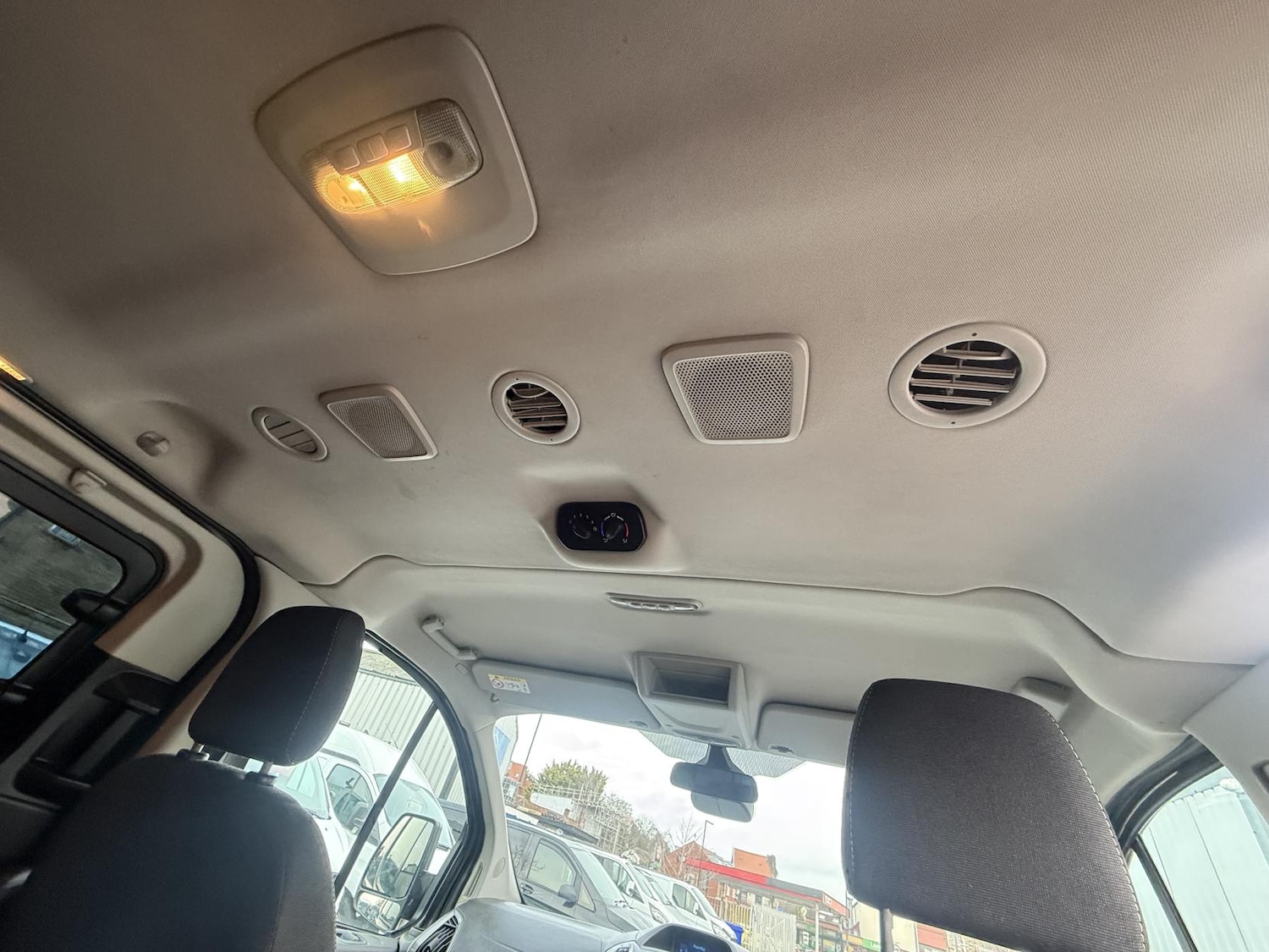 Used Ford Tourneo Custom 2015 for sale - 77173543: Photo 31