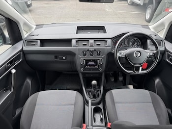 Used Volkswagen Caddy Maxi 2018 for sale - 78828205: Photo