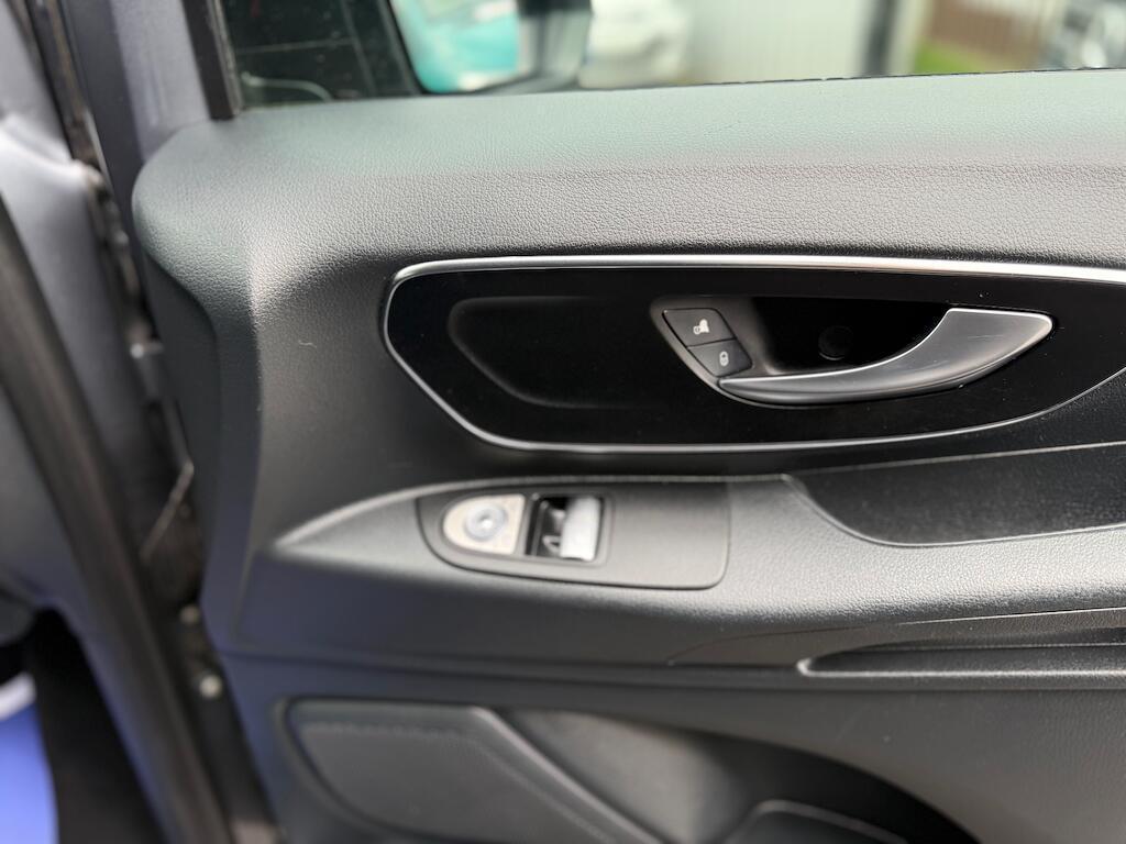Used Mercedes-Benz Vito 2016 for sale - 76750272: Photo 27