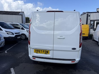Used Ford Transit Custom 2017 for sale - 78310137: Photo