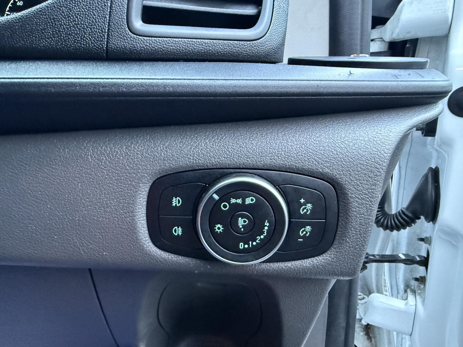 Used Ford Transit Custom 2019 for sale - 77307156: Photo 24