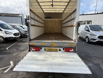 Used Volkswagen Crafter 2019 for sale - 78660236: Photo