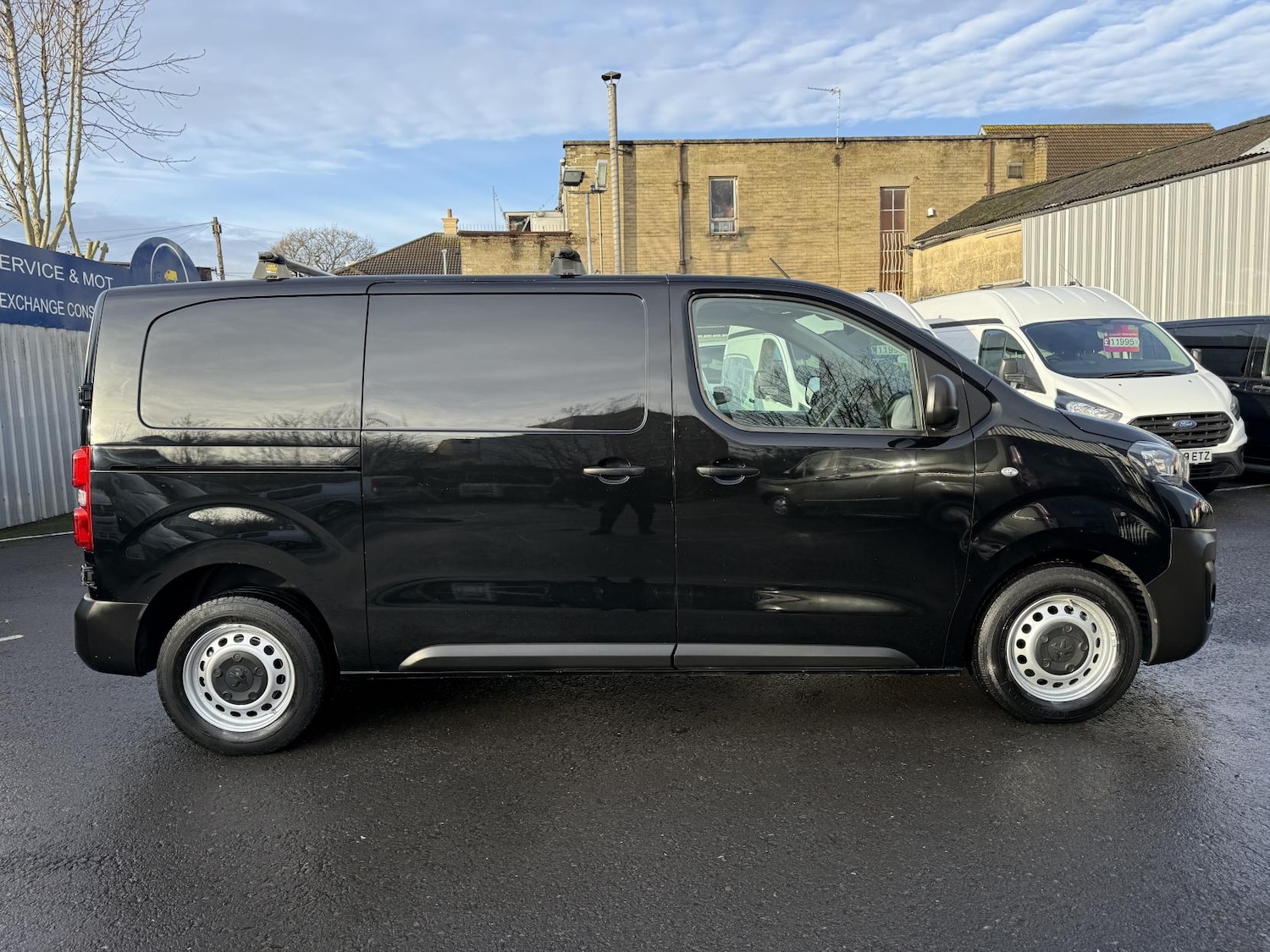 Used Peugeot Expert 2021 for sale - 76964290: Photo 2