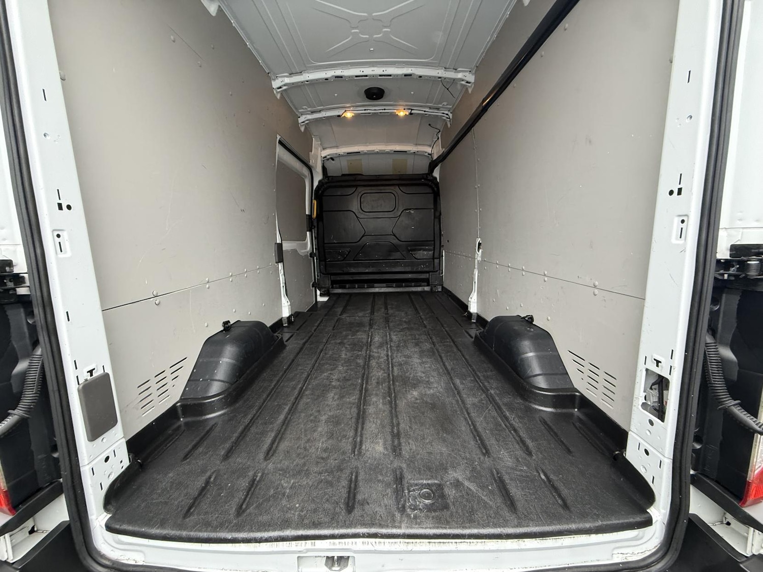 Used Ford Transit 2019 for sale - 77268880: Photo 12