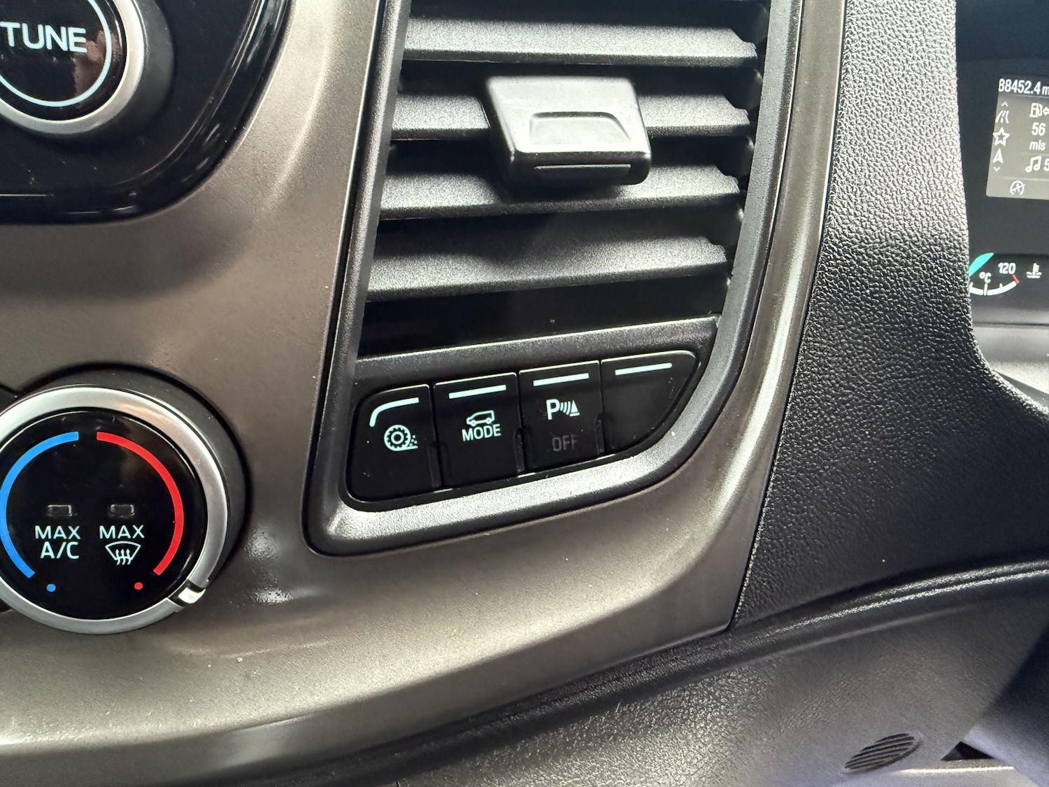 Used Ford Transit 2019 for sale - 77268880: Photo 19