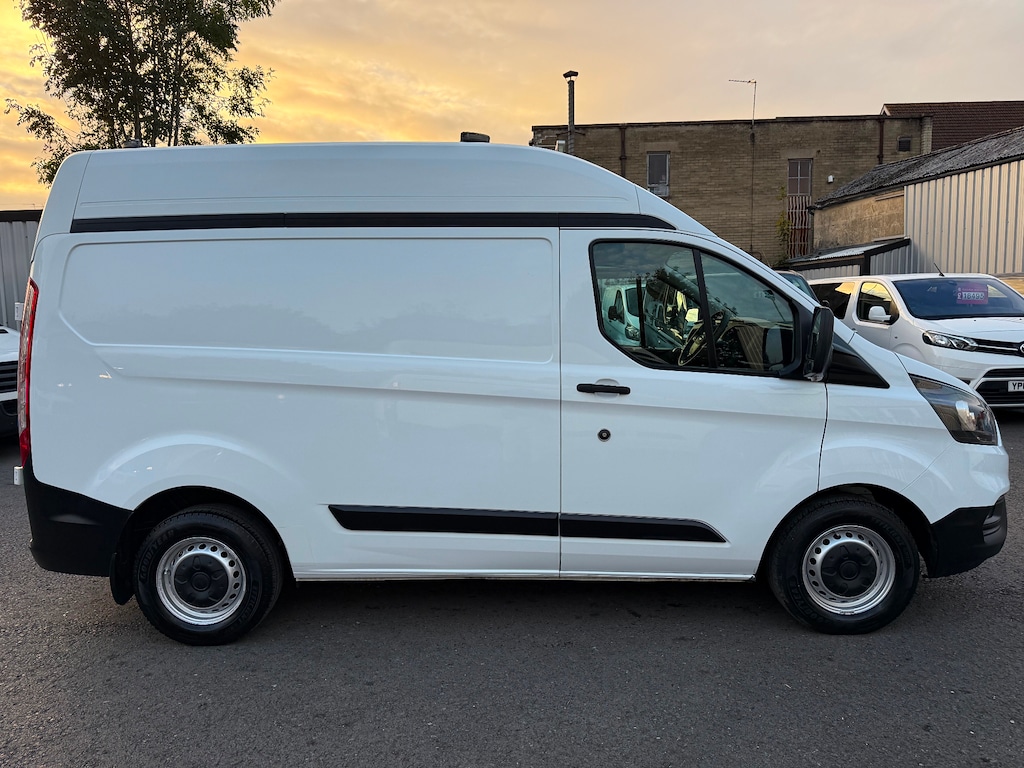 Used Ford Transit Custom 2020 for sale - 76393796: Photo 2