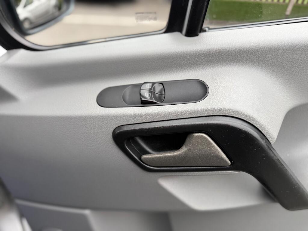 Used Mercedes-Benz Sprinter 2017 for sale - 76750309: Photo 22