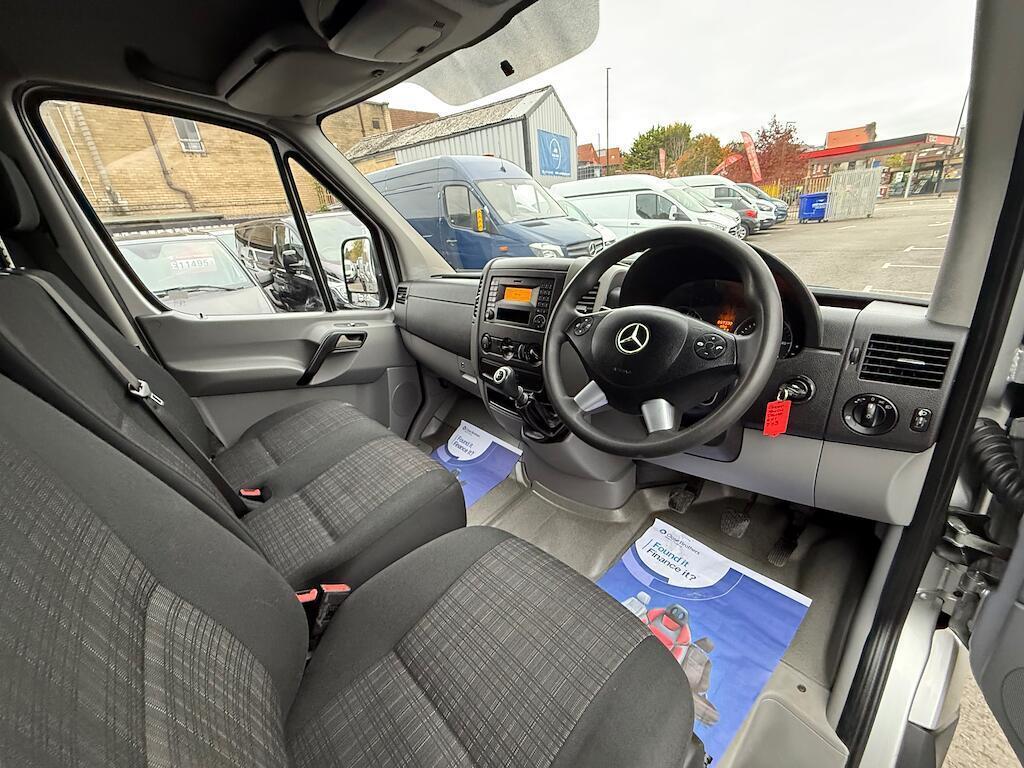 Used Mercedes-Benz Sprinter 2017 for sale - 76750309: Photo 25