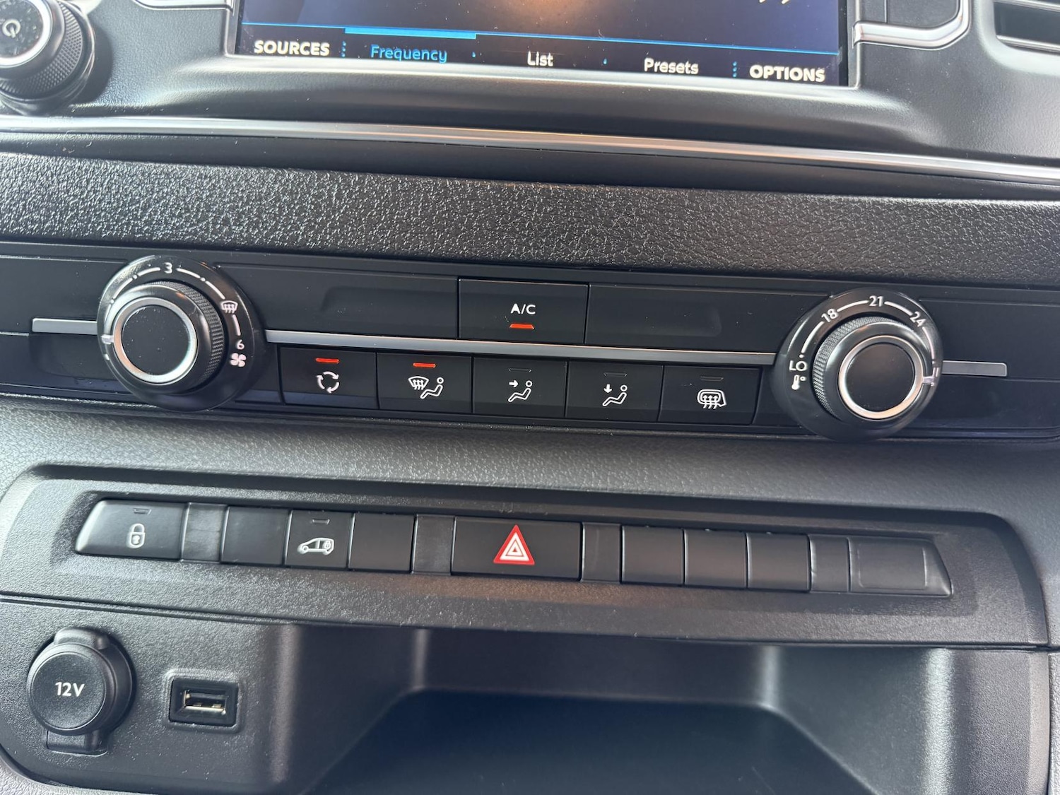 Used Peugeot Expert 2020 for sale - 77525798: Photo 17