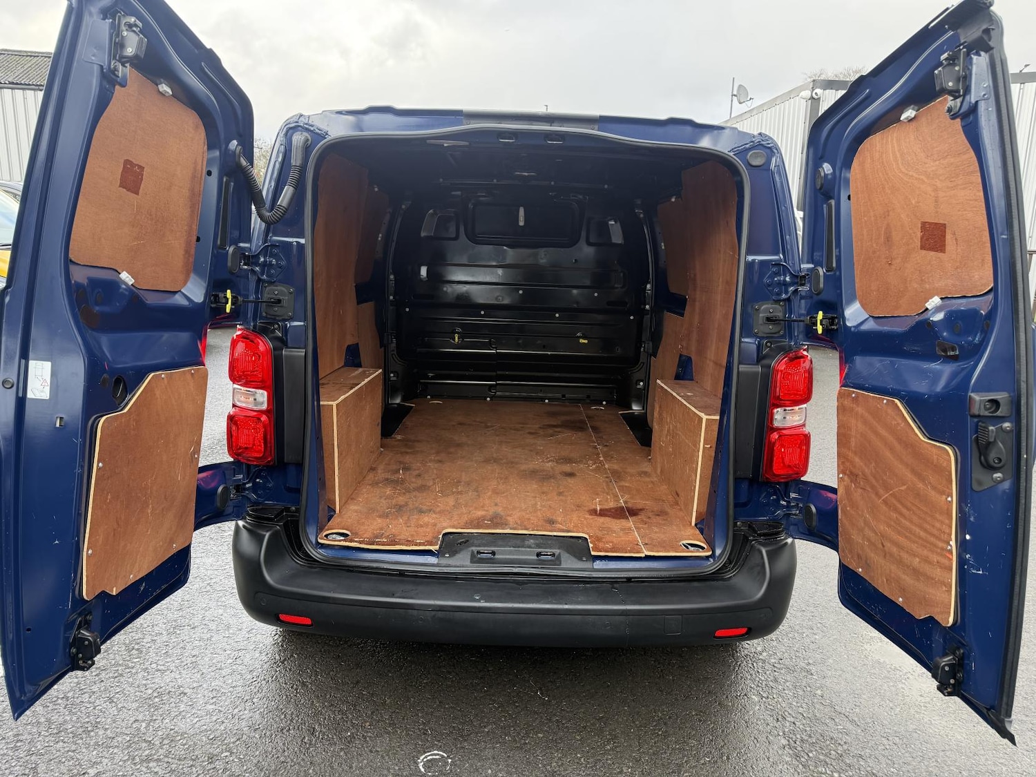 Used Peugeot Expert 2020 for sale - 77525798: Photo 9