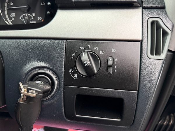 Used Mercedes-Benz Vito 2013 for sale - 76184152: Photo 21