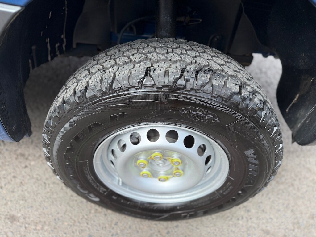 Vehicle 29