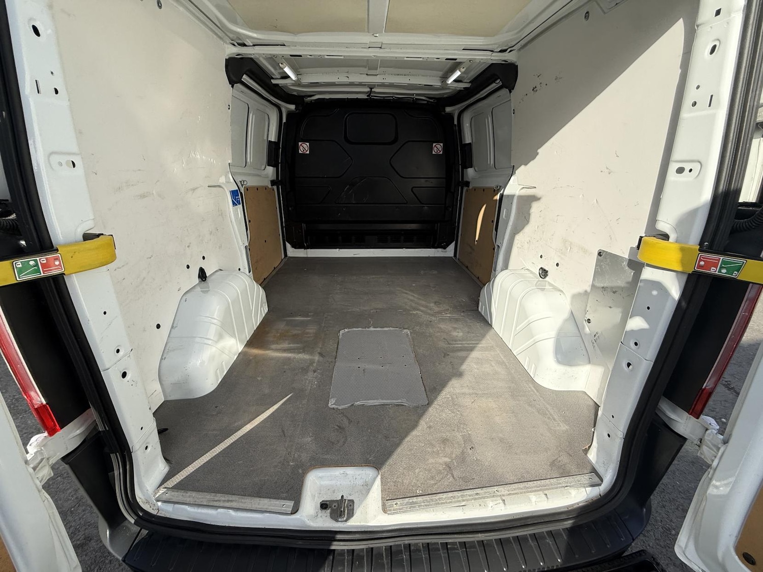 Used Ford Transit Custom 2016 for sale - 77770782: Photo 10