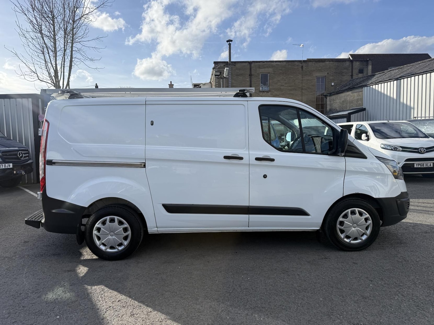 Used Ford Transit Custom 2016 for sale - 77770782: Photo 2