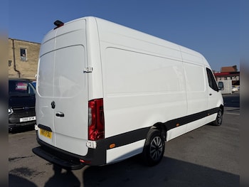 Used Mercedes-Benz Sprinter 2021 for sale - 77770783: Photo