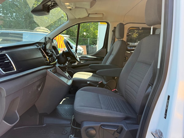 Used Ford Tourneo Custom 2019 for sale - 75223880: Photo 13