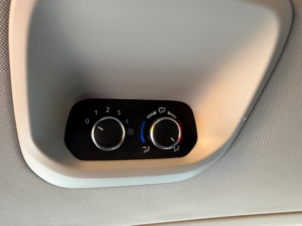 Used Ford Tourneo Custom 2019 for sale - 75223880: Photo 24