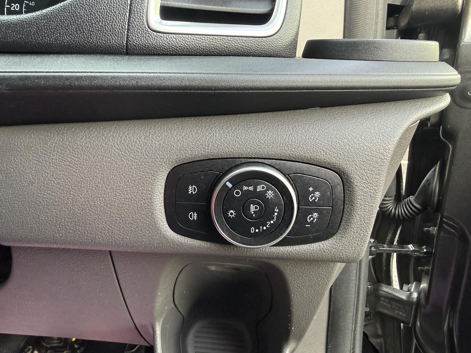 Used Ford Transit Custom 2020 for sale - 76822123: Photo 19