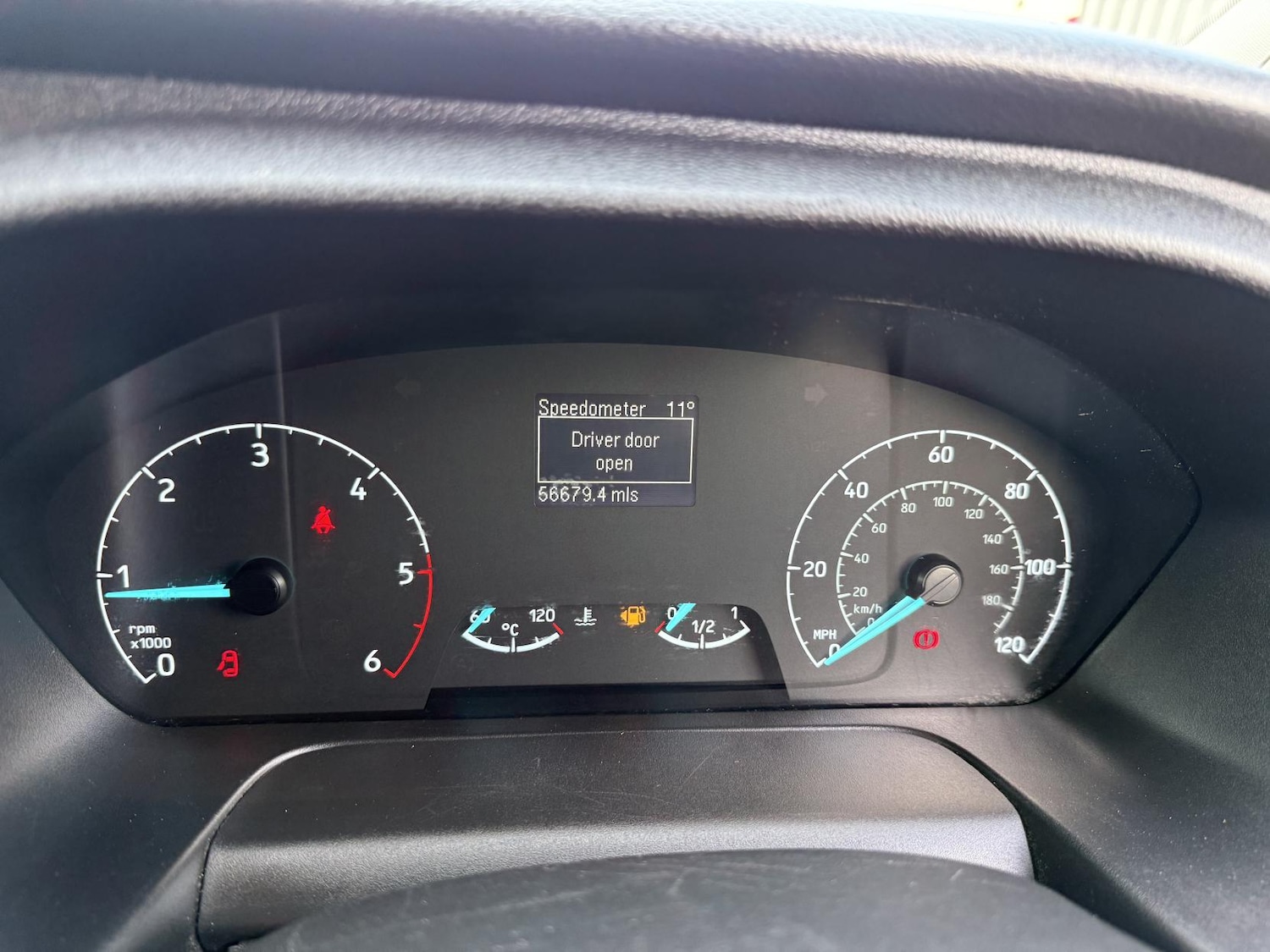 Used Ford Transit Custom 2020 for sale - 76822123: Photo 21