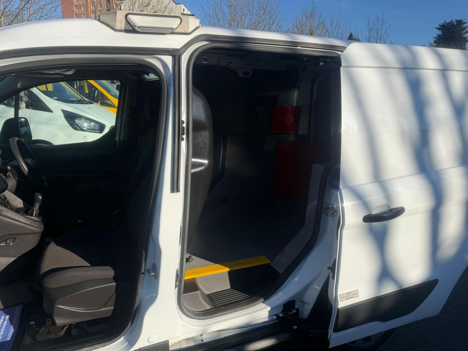 Used Ford Transit Connect 2017 for sale - 78000535: Photo 9