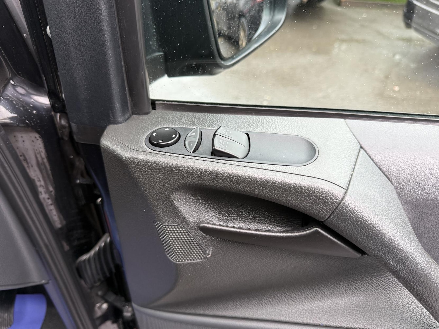 Used Mercedes-Benz Vito 2013 for sale - 77280643: Photo 19