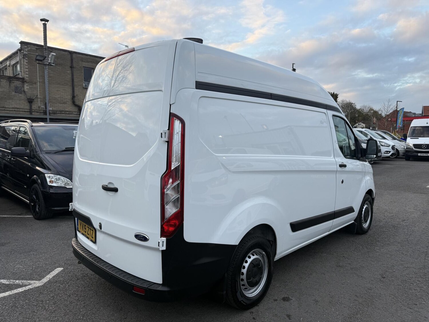 Used Ford Transit Custom 2019 for sale - 78055389: Photo 3